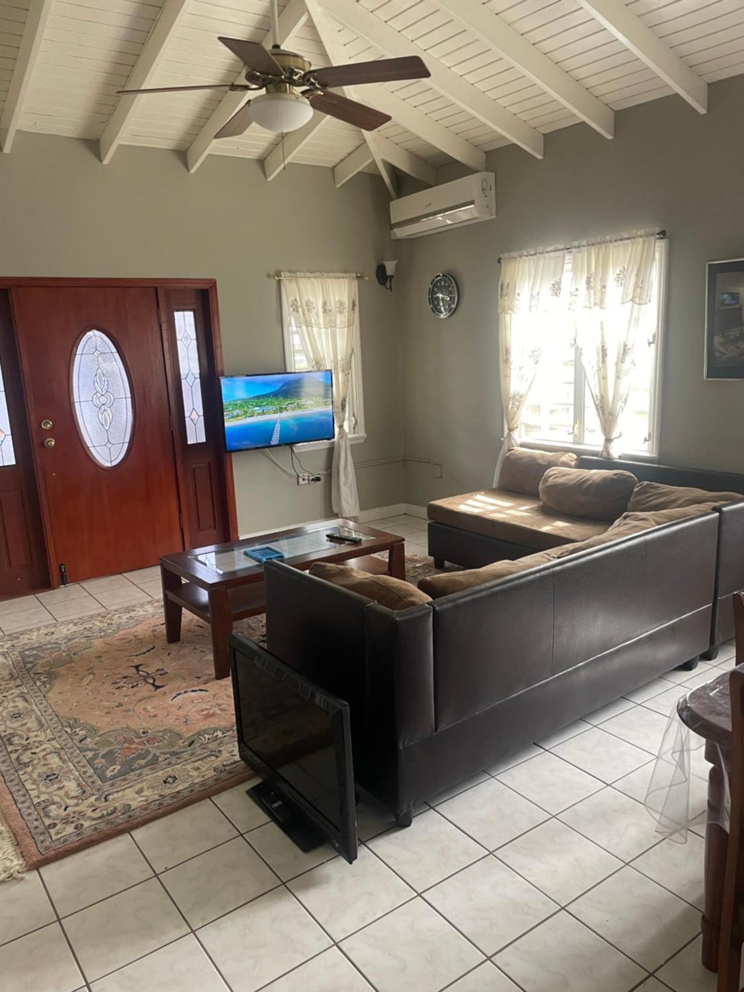 Mountain View Apartment Basseterre Esterno foto